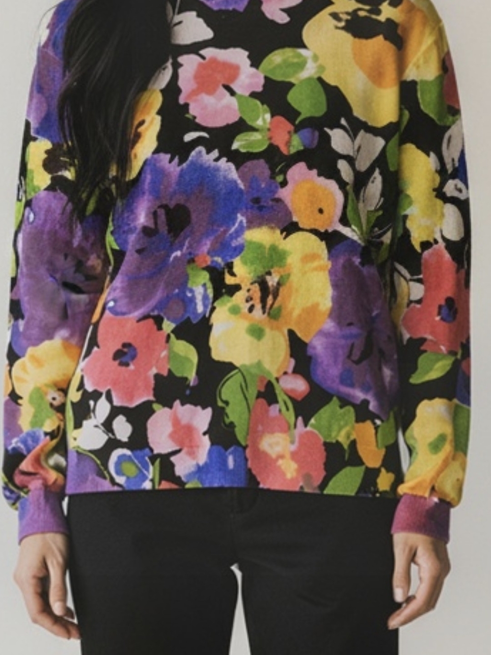Source Unknown Black Floral Crewneck Sweater with Multicolor Blooms